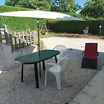 Chez Nono Holiday home Ruffec (Charente)